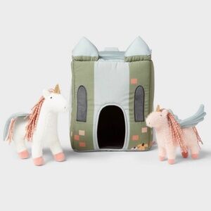 Pillowfort Pegasus and Castle Plush Play Set